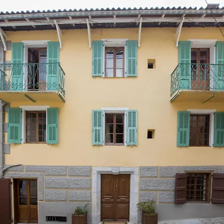 Hotel Des Etrangers Saint-Martin-d'Entraunes Exterior photo