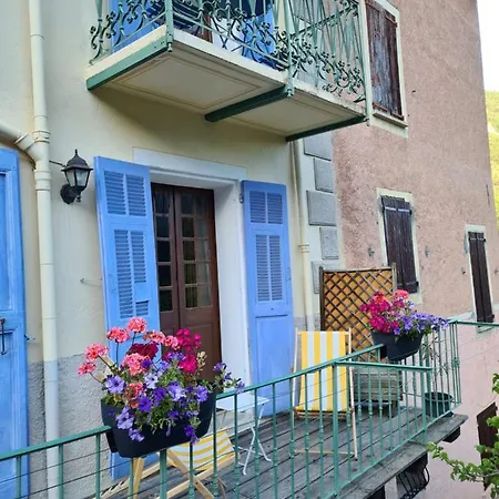 Hotel Des Etrangers Saint-Martin-d'Entraunes Exterior photo